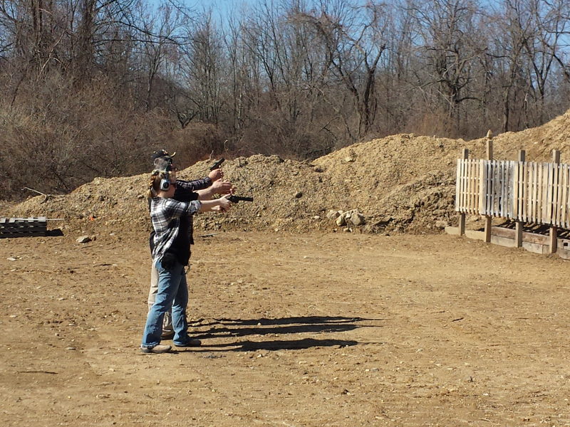 04152015-GunRange-AmberUnmasked24-SM