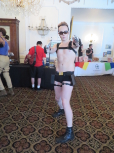 FLAME CON LARA CROFT COSPLAY