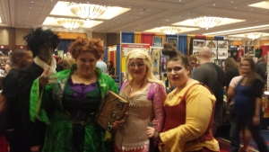 THE SANDERSON SISTERS!