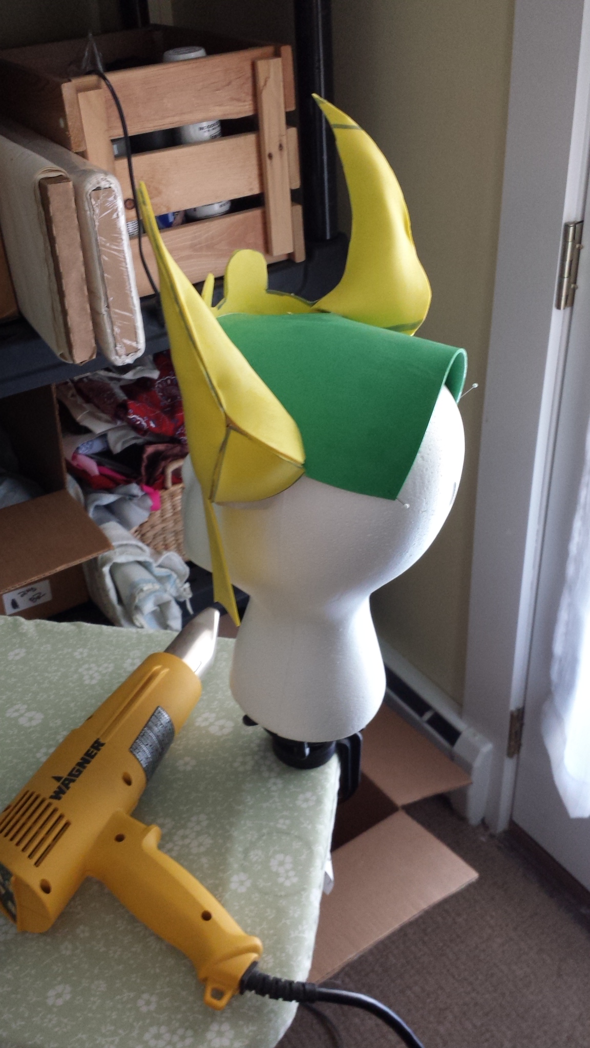 cosplay planet gigantic queen neva helmet