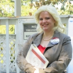 Amber Love as Leslie Knope