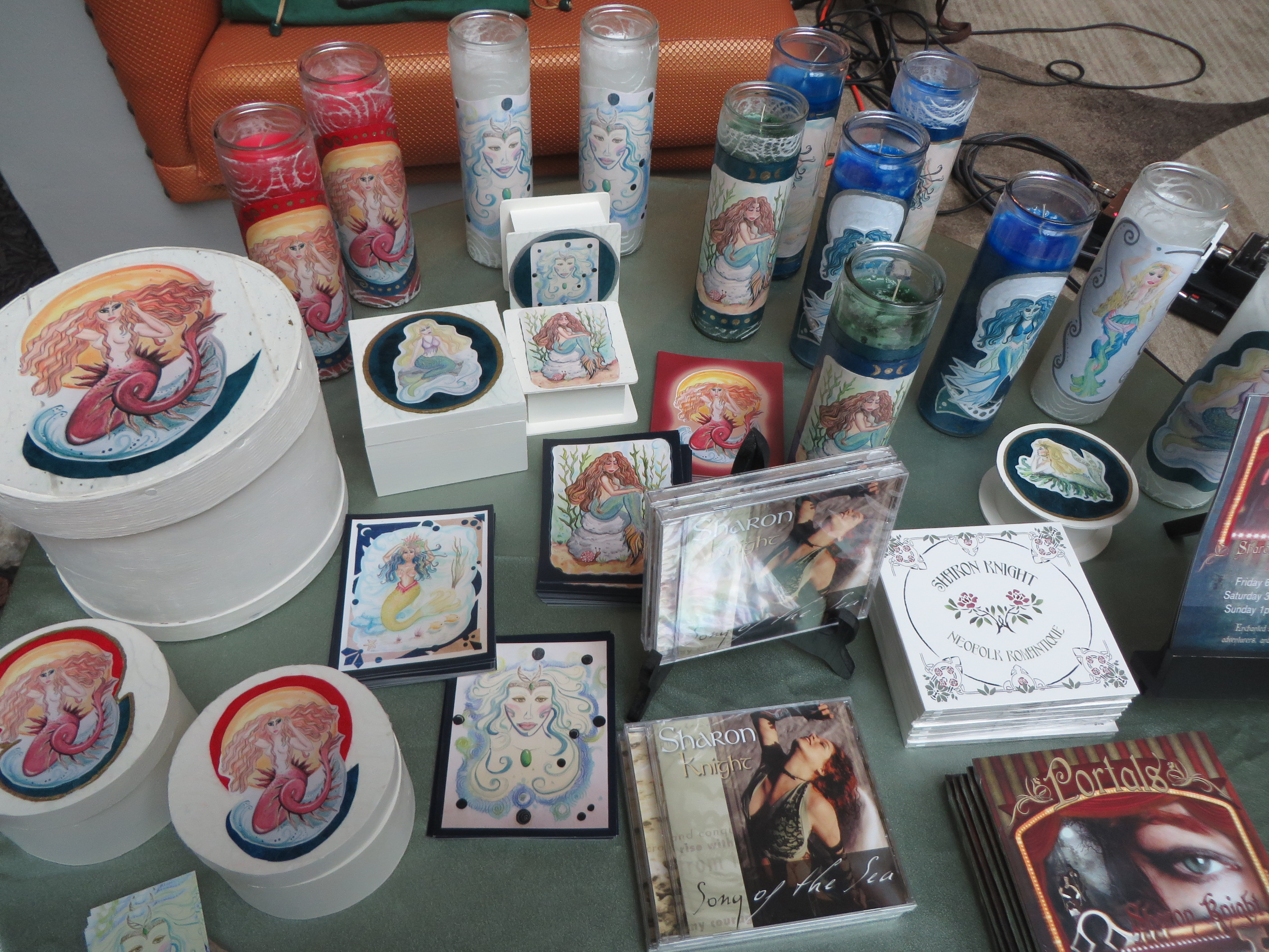 SharonKnight_Winter_merch_spwf2017 (2)