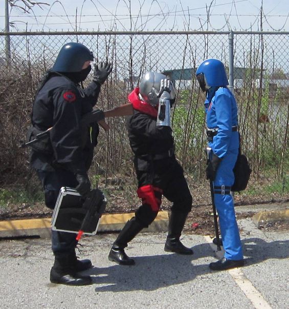 Cobra cosplayers