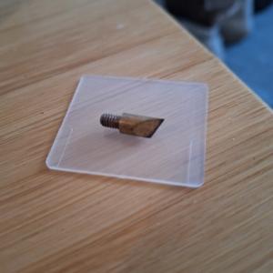 close up of the chisel nib for the woodburning iron